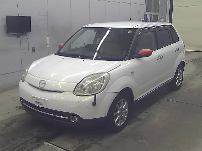MAZDA VERISA