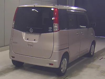 NISSAN ROOX