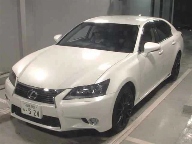 Lexus GS  с аукциона в Японии