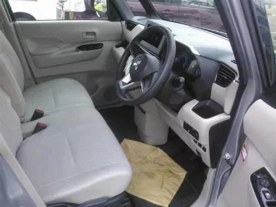 Mitsubishi eK X Space