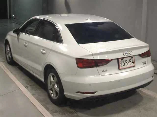 Audi A3  с аукциона в Японии