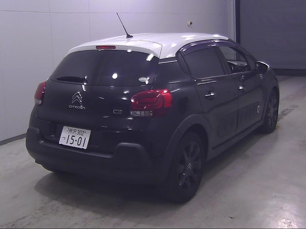 Citroen C3  с аукциона в Японии