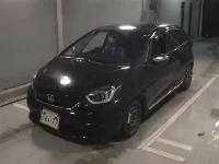 Цена авто Honda Fit с аукционов Японии, номер кузова GR3, пробег 124 000, оценка 6