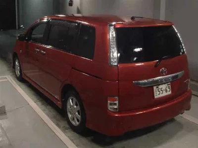 TOYOTA ISIS