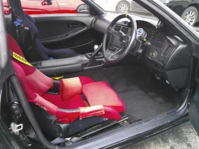 TOYOTA MR2