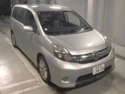 TOYOTA ISIS
