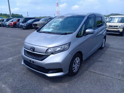 HONDA FREED+