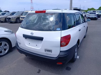 Nissan AD
