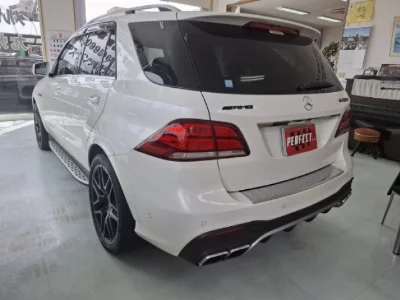 Mercedes-Benz M-class