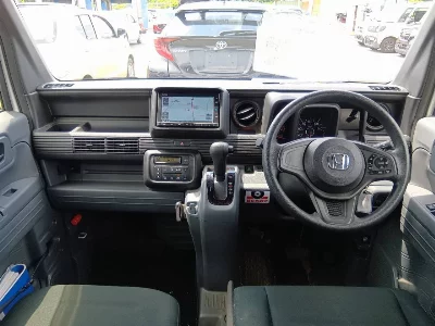 HONDA N-VAN