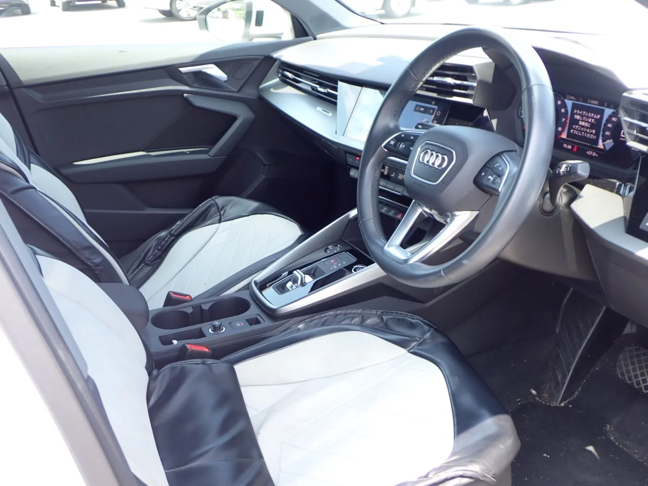 Audi A3  с аукциона в Японии