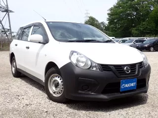 Nissan AD