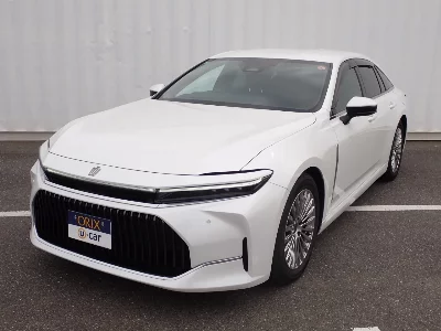 Toyota CROWN HYBRID