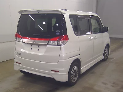 Mitsubishi Delica D:2