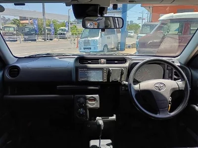 TOYOTA SUCCEED VAN