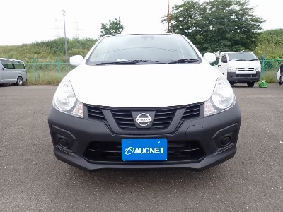 Nissan AD