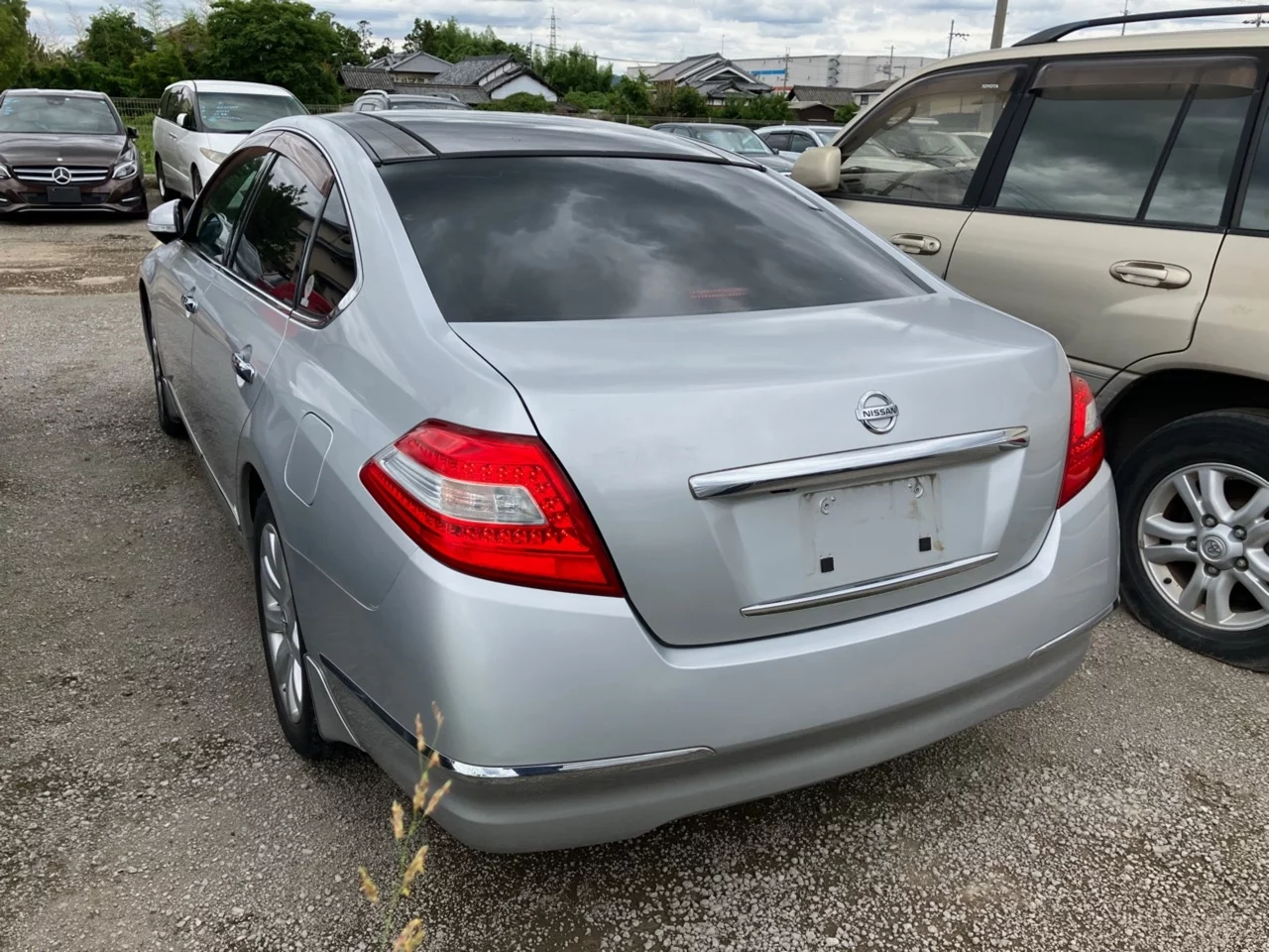 Nissan Teana  с аукциона в Японии