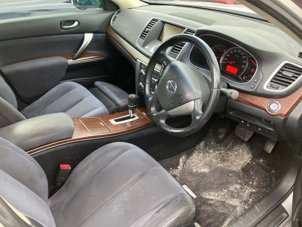Nissan Teana  с аукциона в Японии