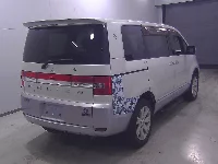 Цена авто Mitsubishi  с аукционов Японии, номер кузова CV5W, пробег 180 000, оценка 6