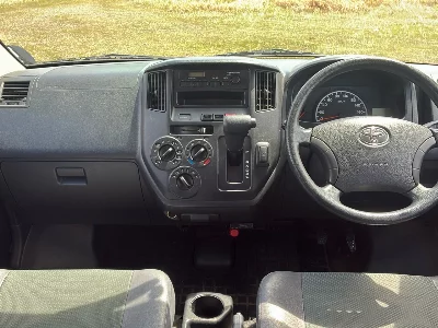 TOYOTA TOWN ACE VAN