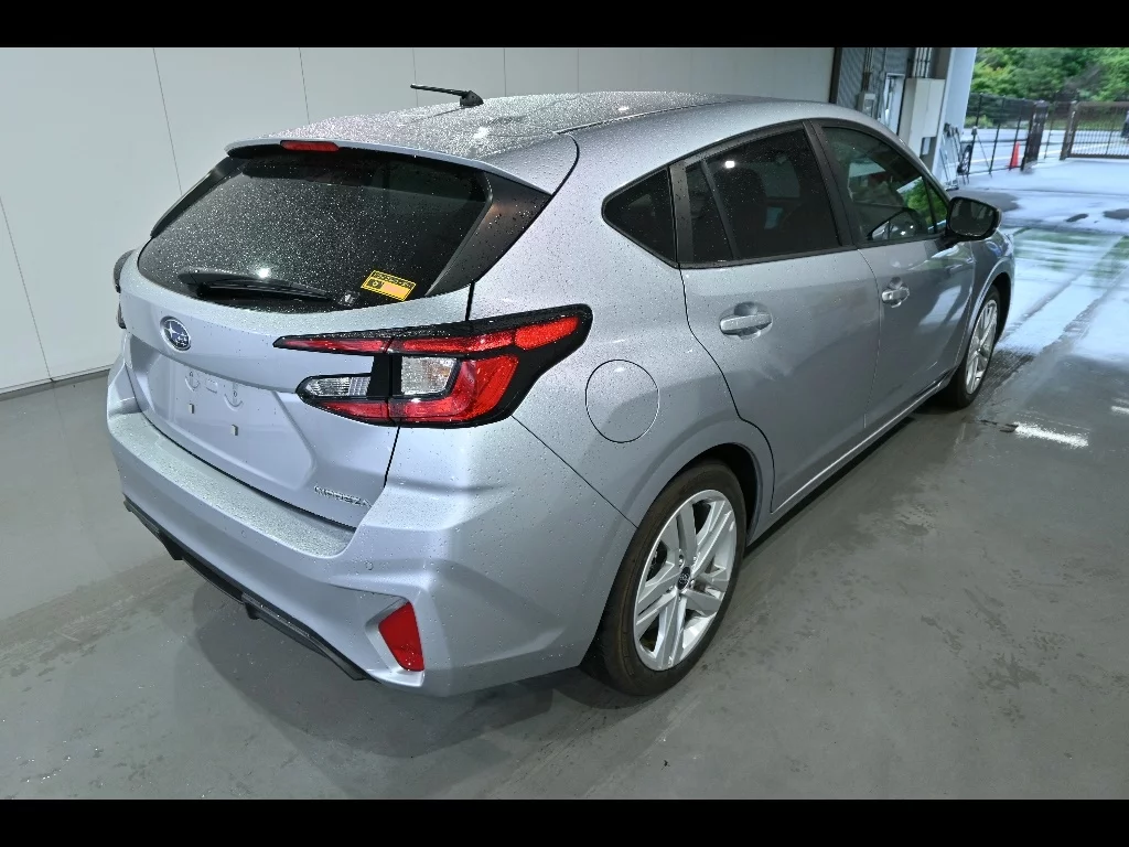 Subaru Impreza  с аукциона в Японии