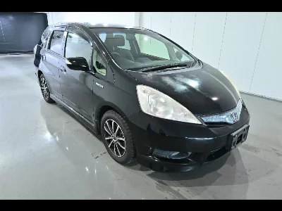 HONDA FIT SHUTTLE