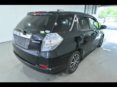 HONDA FIT SHUTTLE