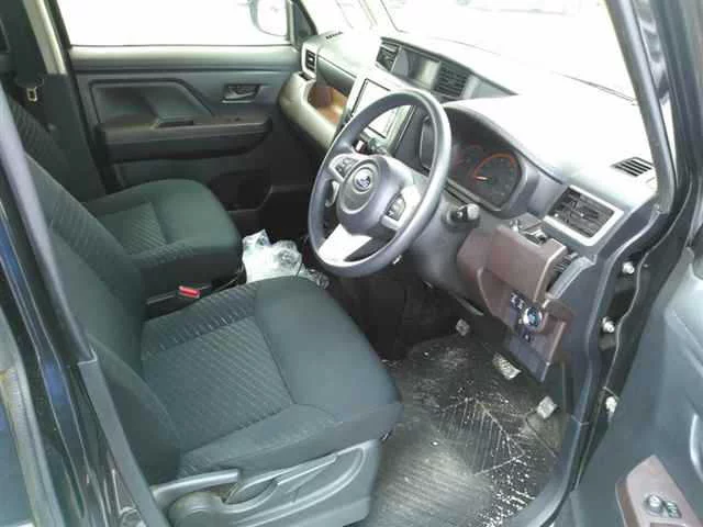 Subaru Justy  с аукциона в Японии