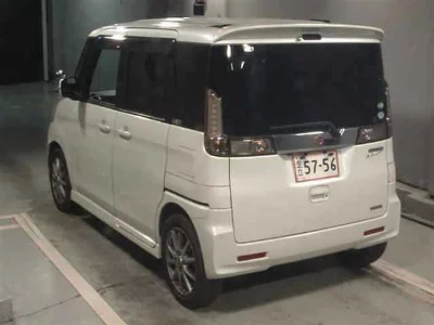 Suzuki Spacia Custom