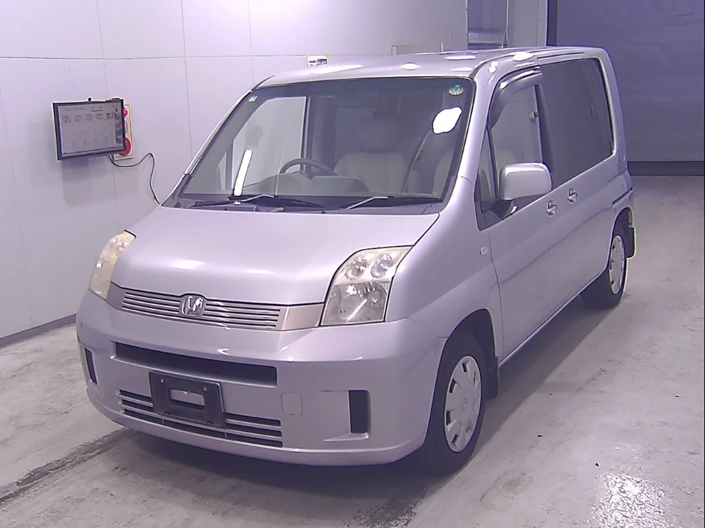 Honda Mobilio  с аукциона в Японии
