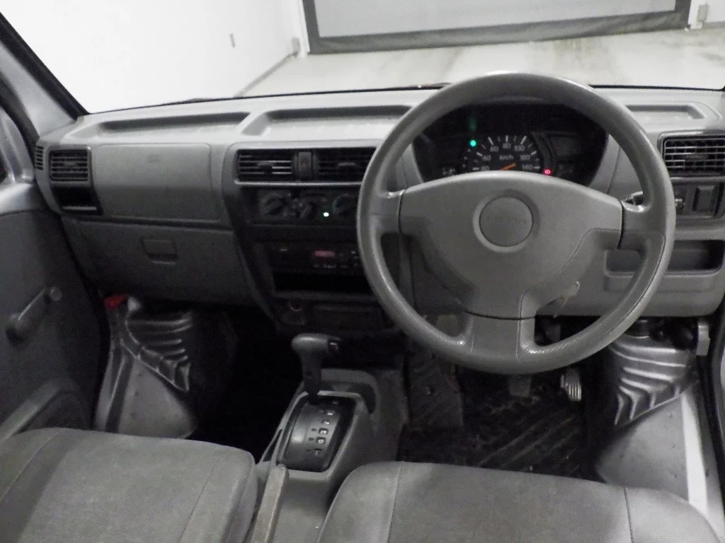 Nissan Clipper  с аукциона в Японии