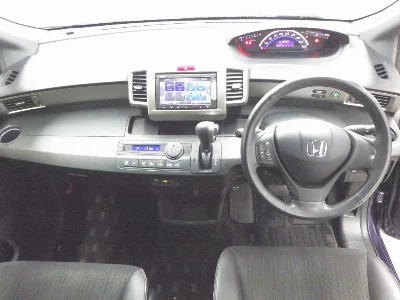 Honda Freed Spike