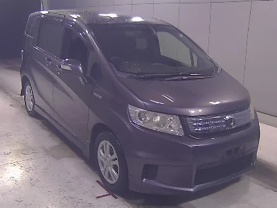 HONDA FREED SPIKE