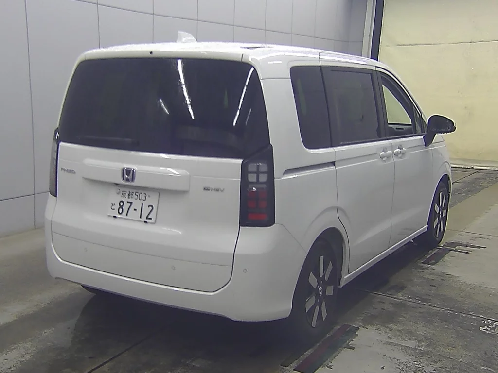 Honda Freed  с аукциона в Японии