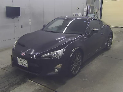 TOYOTA 86