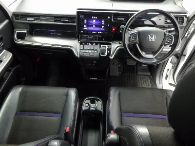 HONDA STEPWGN SPADA