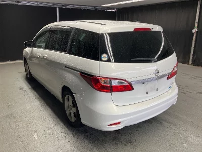 Nissan Lafesta
