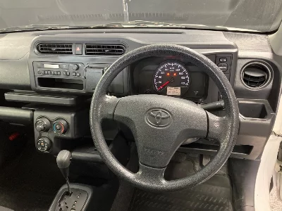 TOYOTA SUCCEED WAGON