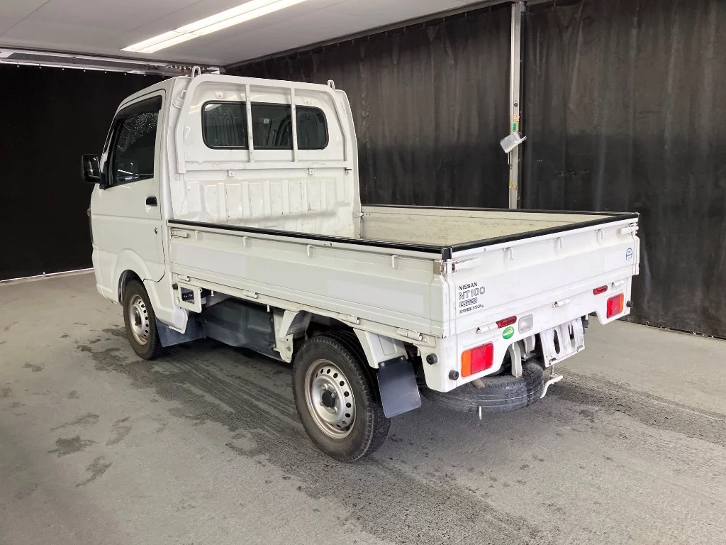 Nissan NT100 Clipper  с аукциона в Японии