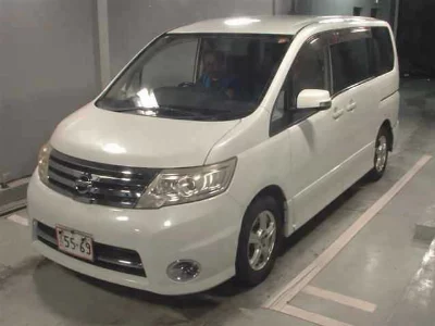 NISSAN SERENA