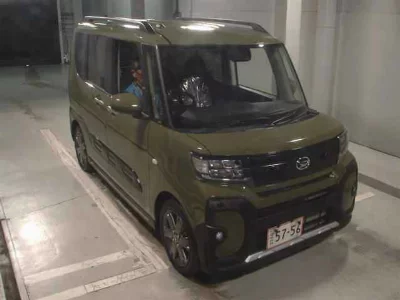 DAIHATSU TANTO FUN CROSS