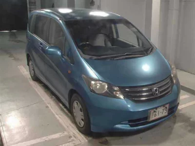 HONDA FREED