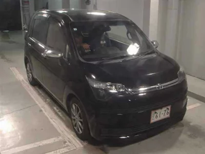 TOYOTA SPADE