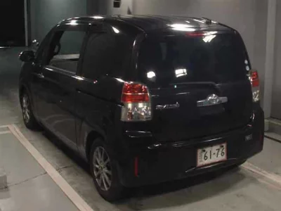 TOYOTA SPADE
