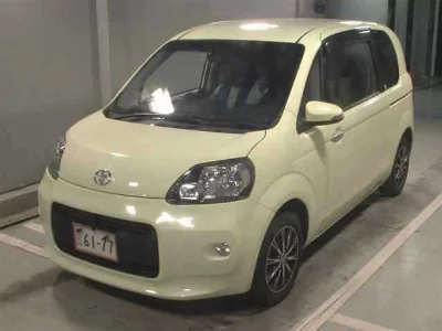 TOYOTA PORTE