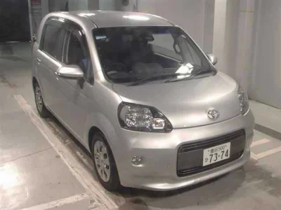 TOYOTA PORTE