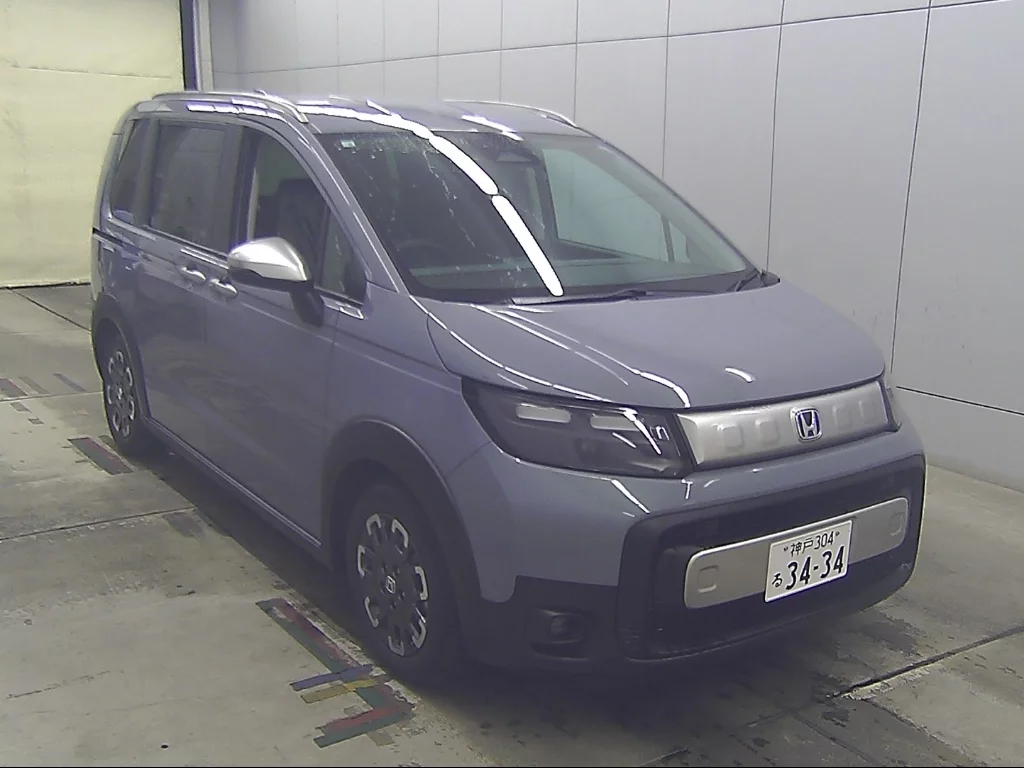 Honda Freed  с аукциона в Японии
