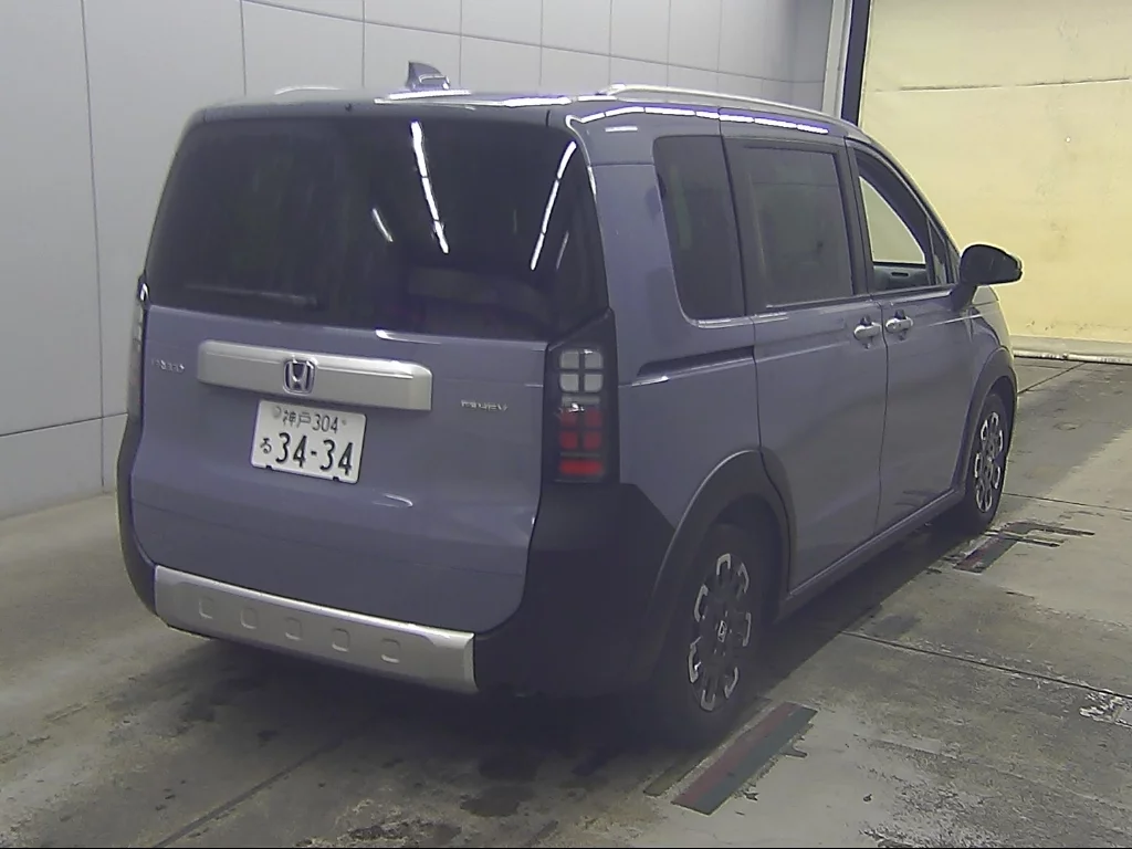 Honda Freed  с аукциона в Японии