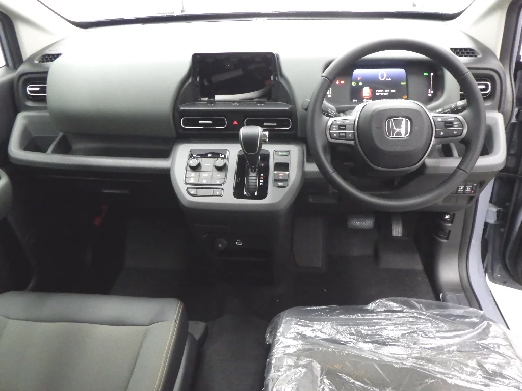 Honda Freed  с аукциона в Японии