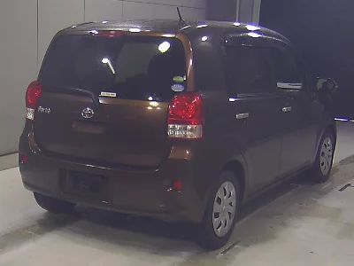 TOYOTA PORTE